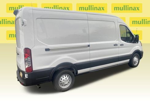 New 2026 Ford Transit 250 148 Medium Roof Extended AWD w/ Load Area Protection Package image 3