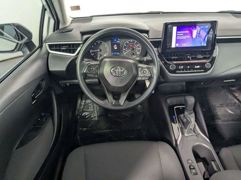 Certified 2025 Toyota Corolla LE FWD image 36