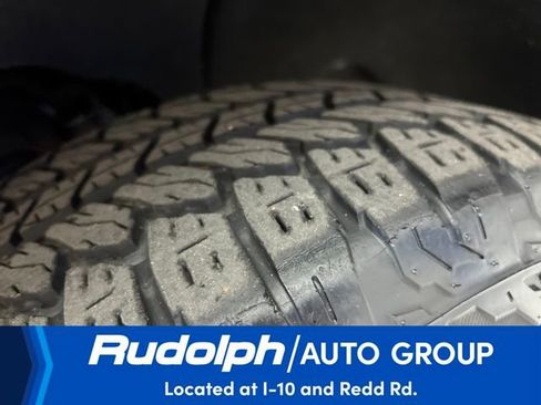 Used 2022 Chevrolet Silverado 1500 RST w/ Z71 Off-Road Package image 27