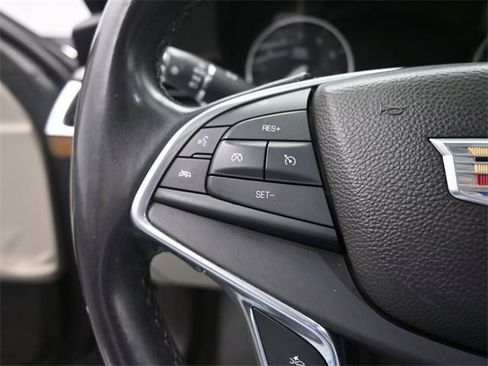 Used 2016 Cadillac CT6 Luxury image 31