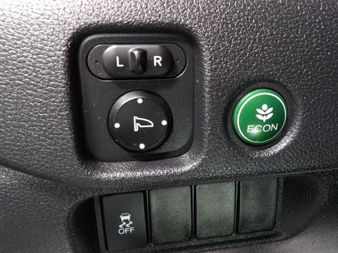 Used 2018 Honda Pilot EX-L image 29