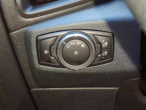 Used 2019 Ford EcoSport SE FWD image 19