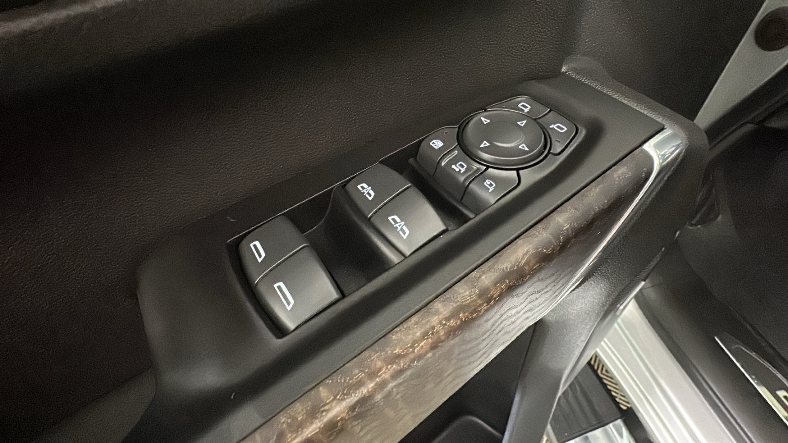 Used 2022 GMC Sierra 2500 Denali AWD/4WD image 13
