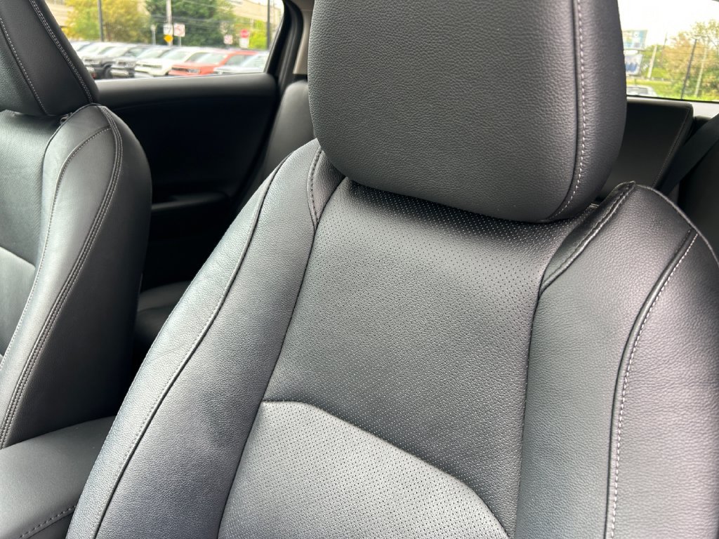 Used 2022 Honda HR-V EX-L image 17