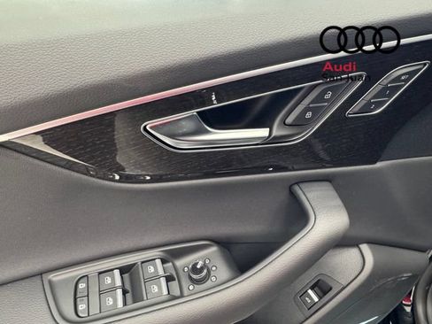 New 2026 Audi Q8 Premium AWD/4WD image 31