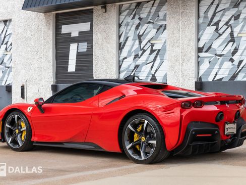 Used 2021 Ferrari SF90 Stradale image 13
