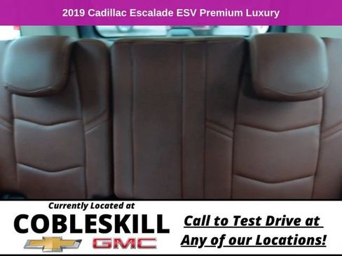 Used 2019 Cadillac Escalade ESV Premium Luxury AWD/4WD image 13