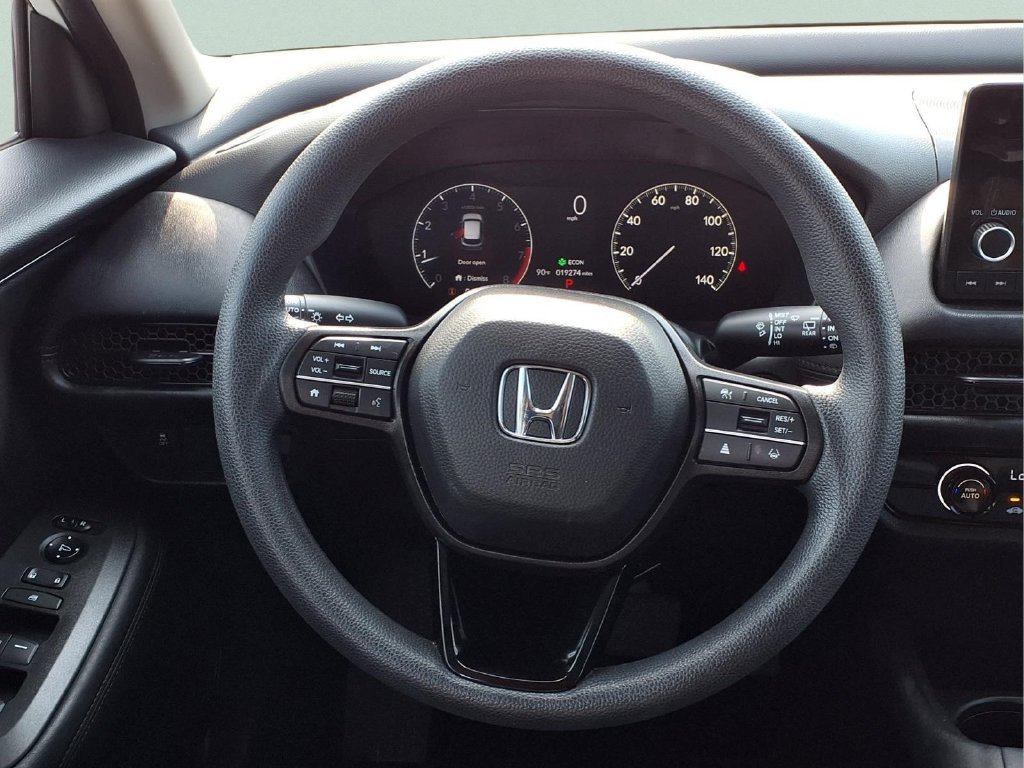 Certified 2025 Honda HR-V LX image 20
