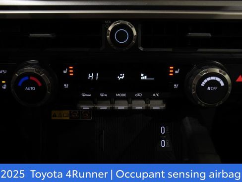 Certified 2025 Toyota 4Runner TRD Off-Road Premium image 17