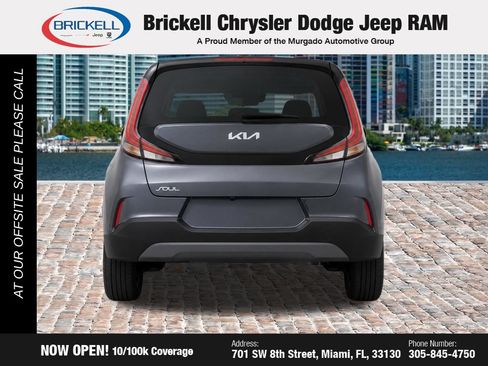 Used 2022 Kia Soul LX w/ Technology Package FWD image 3