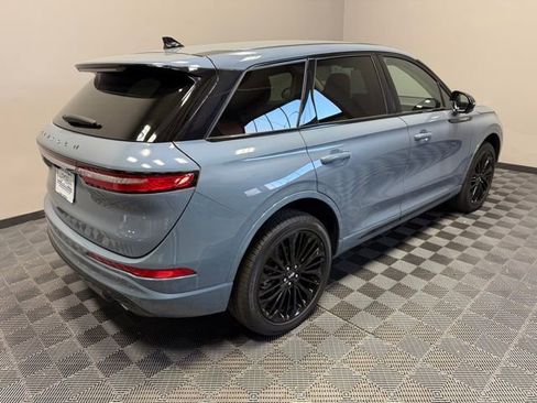 Used 2024 Lincoln Corsair AWD w/ Equipment Group 101A image 8