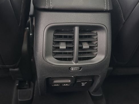Used 2020 Jeep Cherokee Limited AWD/4WD image 26