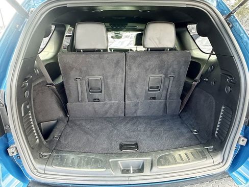 Used 2025 Dodge Durango GT image 30