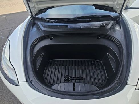 Used 2022 Tesla Model 3 Long Range image 11