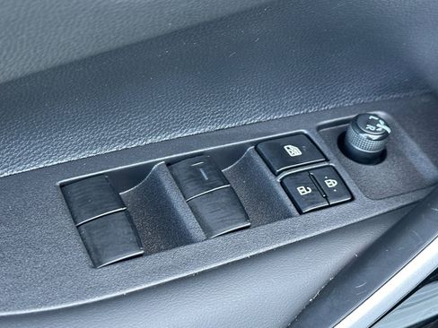 Used 2025 Toyota Corolla XSE image 13