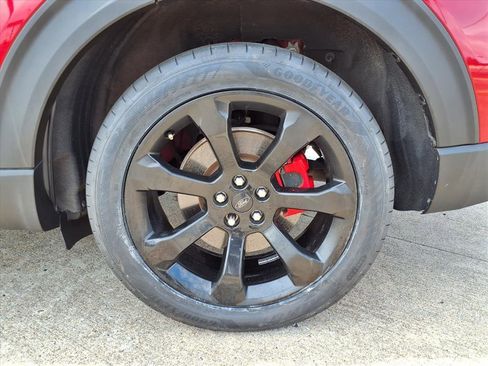 Certified 2020 Ford Explorer ST w/ ST Street Pack image 28