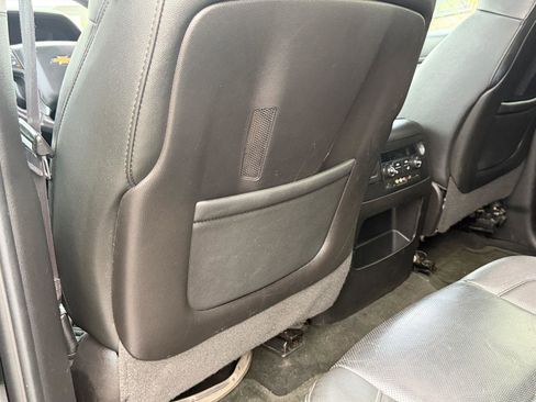 Used 2016 Chevrolet Suburban LTZ AWD/4WD image 36