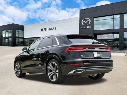 Used 2022 Audi Q8 Prestige w/ Prestige Package AWD/4WD image 2