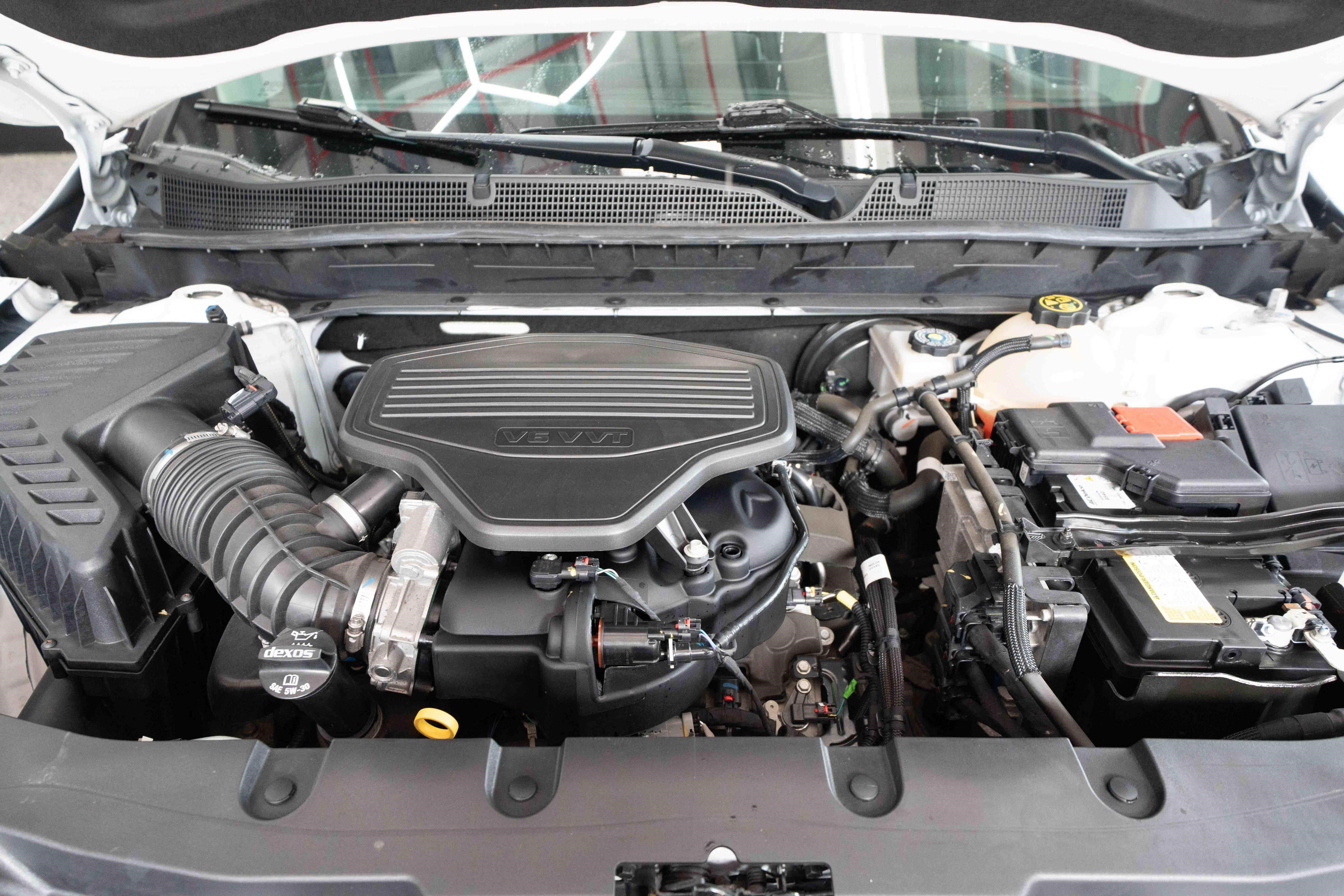 Used 2023 Chevrolet Blazer LT AWD/4WD image 32