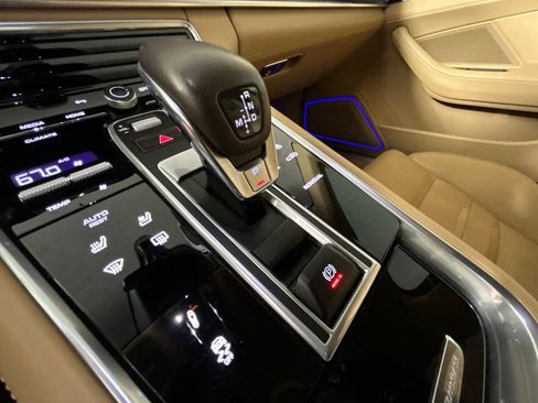 Certified 2023 Porsche Panamera 4S Executive AWD/4WD image 36