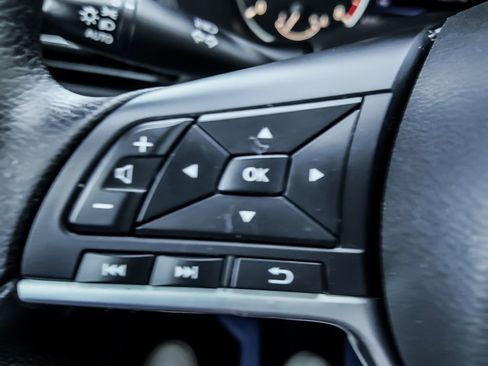 Used 2022 Nissan Altima 2.5 SV image 10