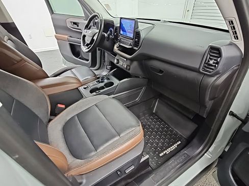 Used 2022 Ford Bronco Sport Outer Banks w/ Tech Package image 36