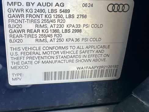 Used 2024 Audi Q5 2.0T Prestige w/ Prestige Package image 37