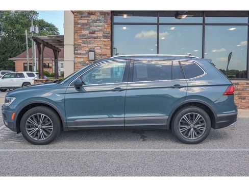 Used 2019 Volkswagen Tiguan SEL AWD/4WD image 6