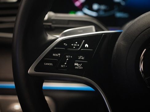 Certified 2026 Mercedes-Benz GLE 450 4MATIC Coupe image 16