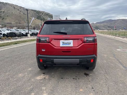 New 2026 Jeep Cherokee Laredo image 5