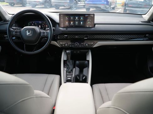Used 2024 Honda Accord EX-L image 21