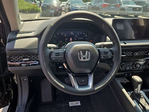 New 2026 Honda Accord Touring image 8