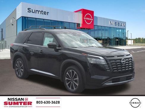 New 2026 Nissan Pathfinder Platinum w/ Accent Package AWD/4WD image 1
