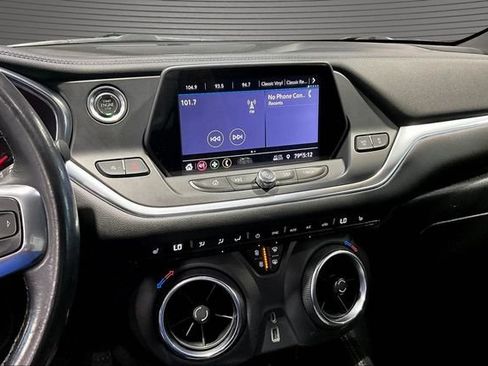 Used 2020 Chevrolet Blazer LT FWD image 9