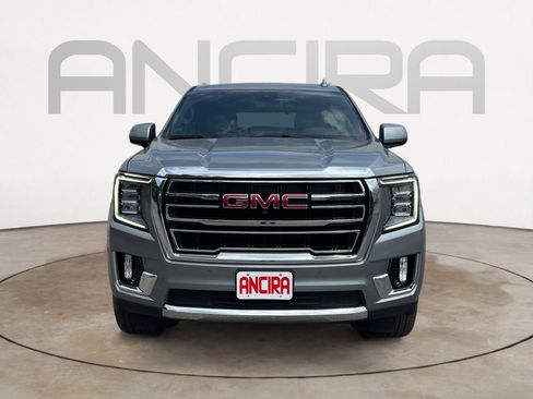 Used 2023 GMC Yukon SLT w/ SLT Premium Package AWD/4WD image 5
