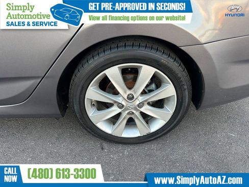 Used 2014 Hyundai Accent GLS w/ Option Group 2 image 28