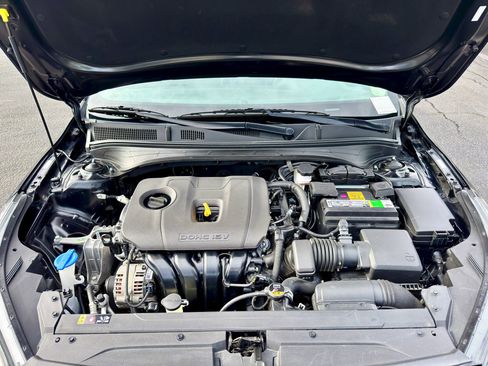 Used 2023 Kia Forte LXS image 14