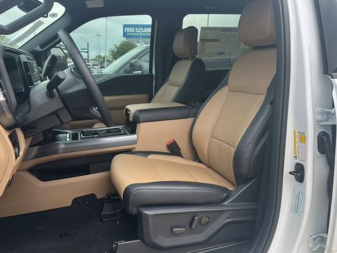 New 2026 Ford F250 Lariat w/ Lariat Ultimate Package AWD/4WD image 14