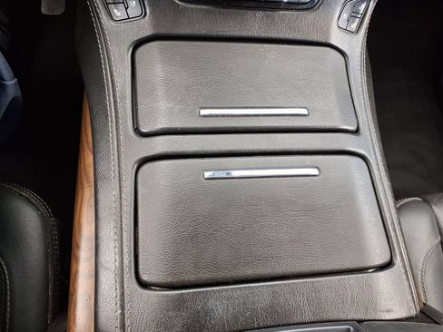 Used 2020 GMC Yukon Denali w/ Denali Premium Package RWD image 31