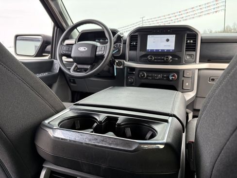 Used 2021 Ford F150 XLT image 26