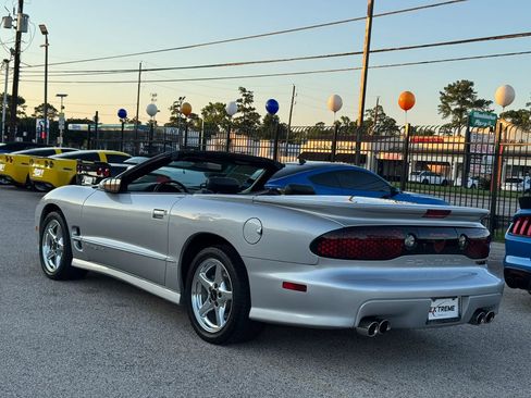 Used 2000 Pontiac Firebird Trans Am RWD image 8