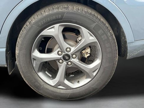 Used 2023 Ford Escape ST-Line w/ Tech Pack #1 FWD image 41