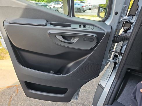 New 2026 Mercedes-Benz Sprinter 2500 image 28