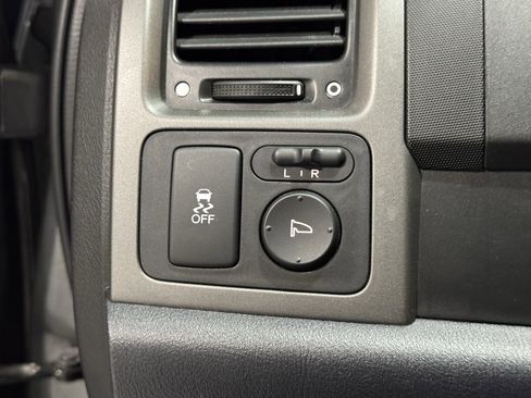 Used 2011 Honda CR-V EX-L image 28