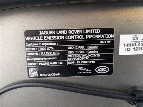 Used 2023 Land Rover Range Rover SE AWD/4WD image 26