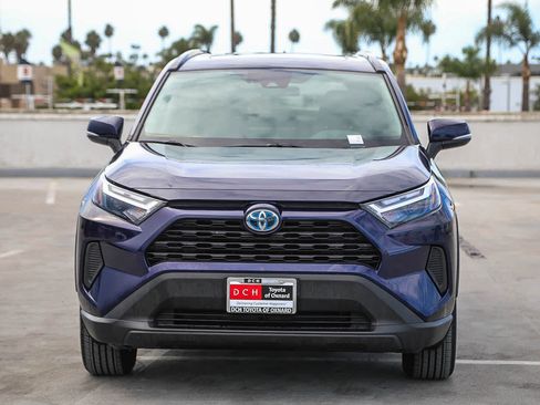 Certified 2024 Toyota RAV4 XLE w/ Convenience Package AWD/4WD image 4
