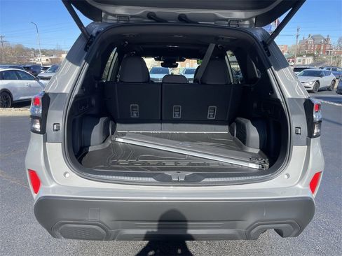 Certified 2025 Subaru Forester Premium w/ Convenience Package #2 image 36