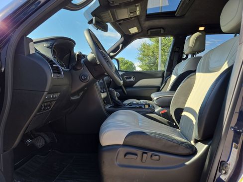 Used 2020 INFINITI QX80 Limited w/ All-Season Package AWD/4WD image 16