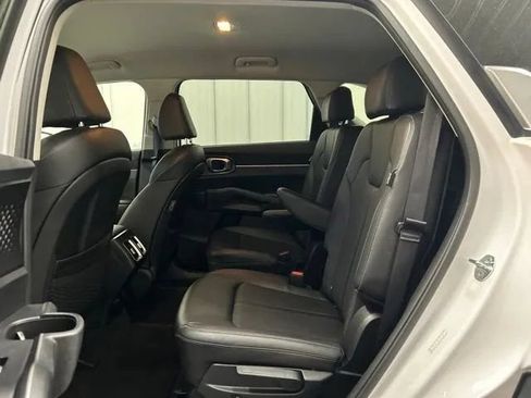 Used 2025 Kia Sorento X-Line EX AWD/4WD image 5