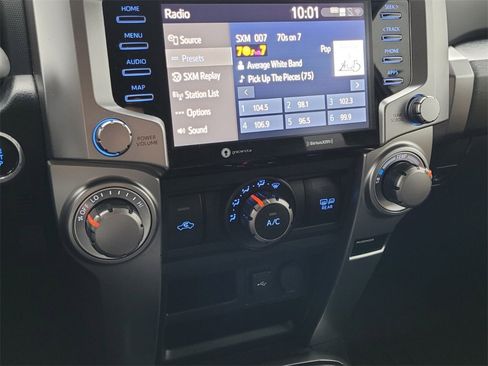 Used 2023 Toyota 4Runner SR5 image 17